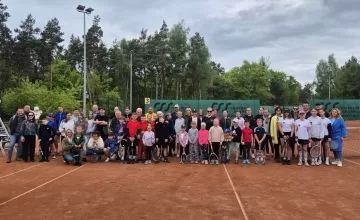 Młodzi tenisiści rywalizowali o Puchar Starosty Szamotulskiego
